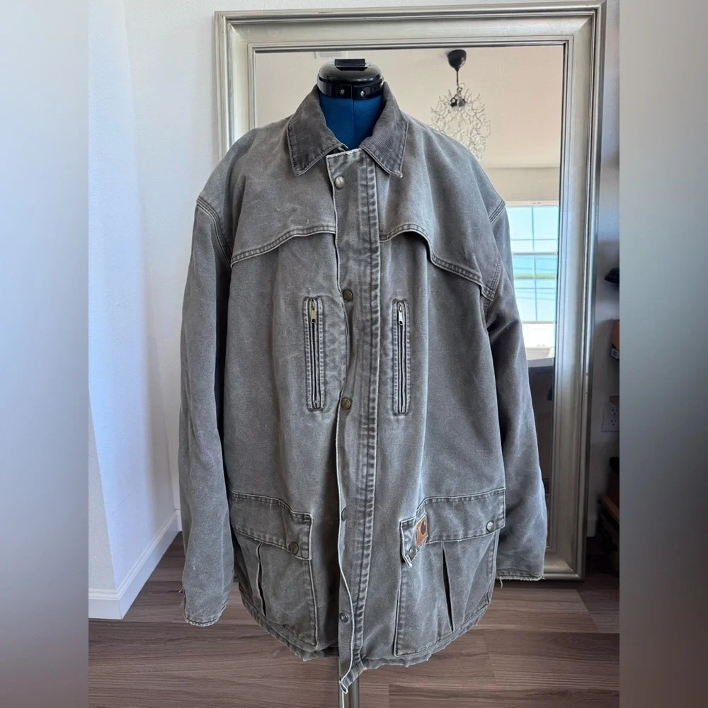 Vintage Carhartt Jacket Men's Chore Coat Blanket Lined Distressed Fade